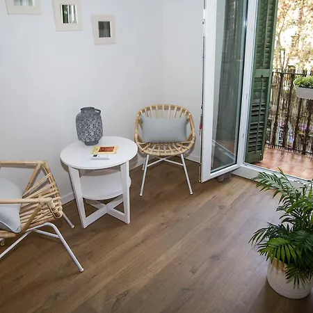 Mai & Maud Ronda Lejlighed Barcelona